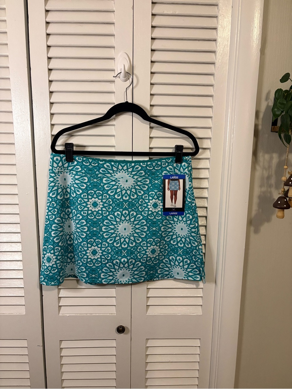 NWT - Tranquility Skort - Large